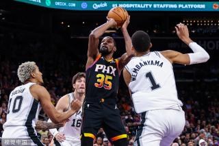 下了坚实的 下了坚实的