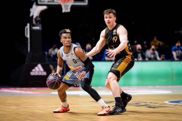 的传球成功 的传球成功