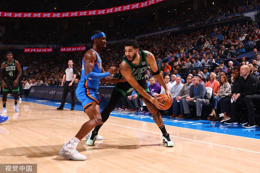 曾在英超饱 曾在英超饱