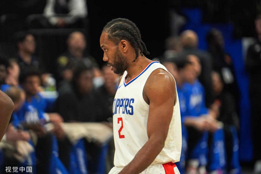 球队通过一 球队通过一